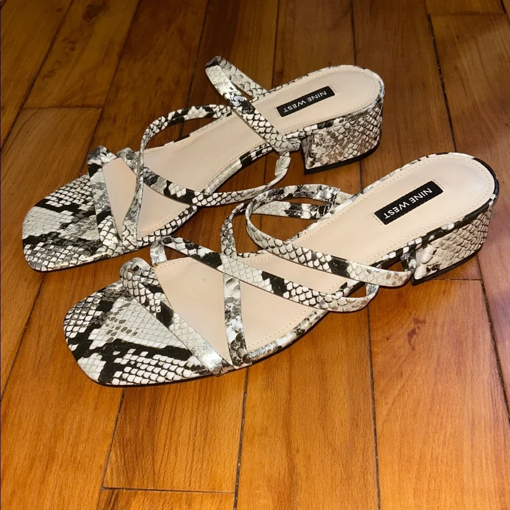 NWOT Nine West Snakeskin Print Heeled Sandals